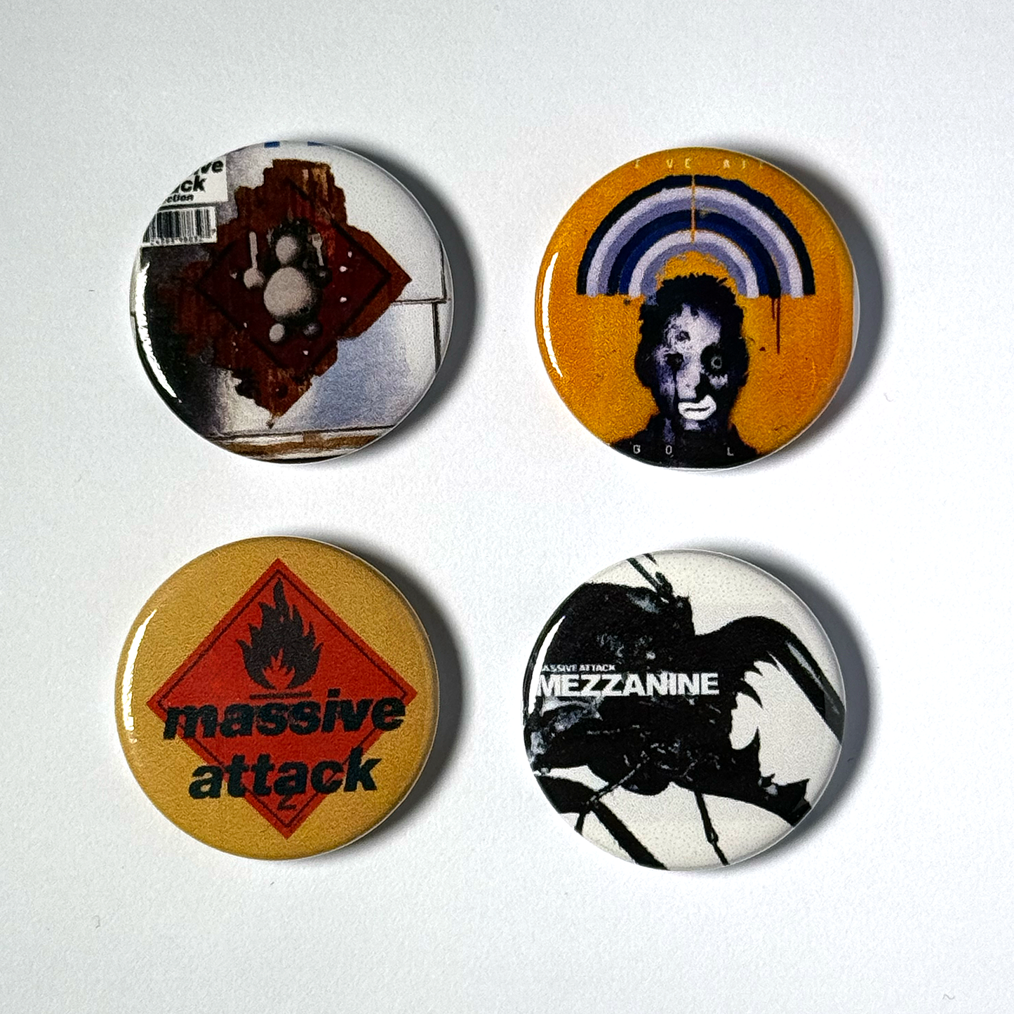 Insignias de botón de 25 mm de Massive Attack / Entrepiso / Líneas Azules / Protección / Heligoland